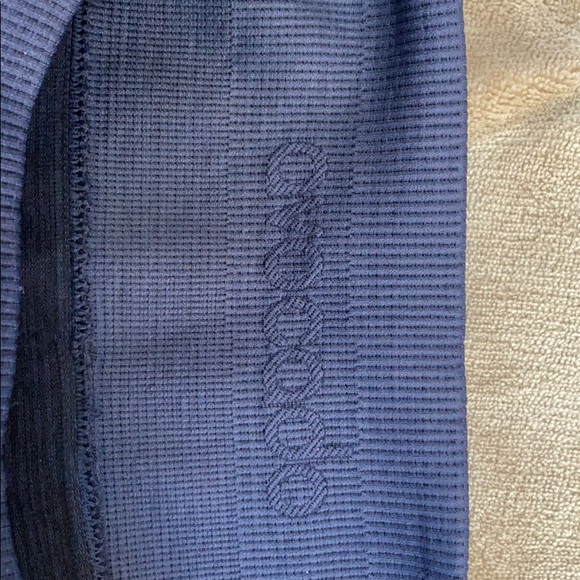 marble earth choker crop/bra with mid fire legging - Picture 10 of 16